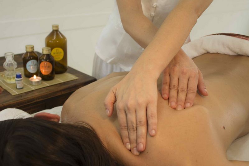 What Is a Couples Massage Therapy: The Key to Taking A Break With Each Other What Is a Couples Massage Therapy: The Key to Taking A Break With Each Other